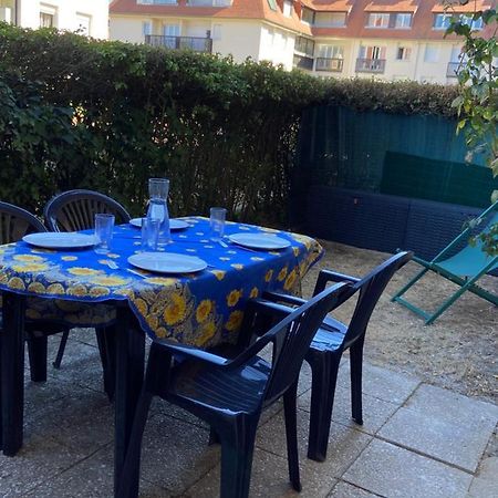 2 Pieces Avec Jardin ! Apartment Villers-sur-Mer Exterior photo