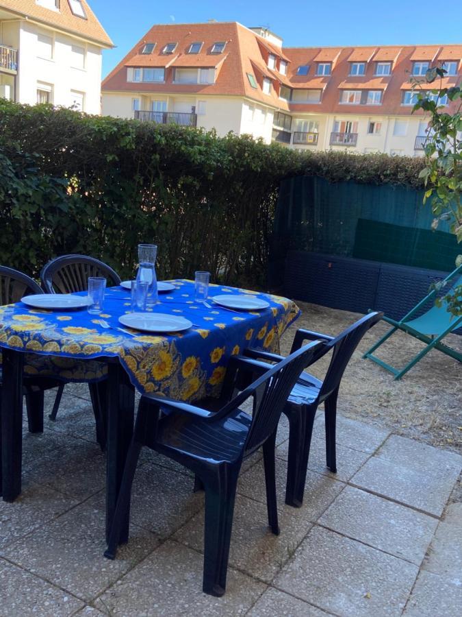 2 Pieces Avec Jardin ! Apartment Villers-sur-Mer Exterior photo